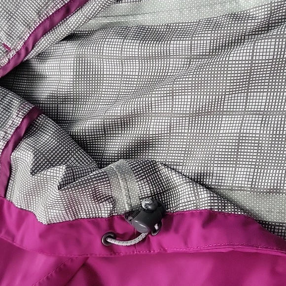 Paradox Full-Zip Windbreaker Jacket - Picture 12 of 12